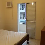 Excelente Apartamento a 100m da praia