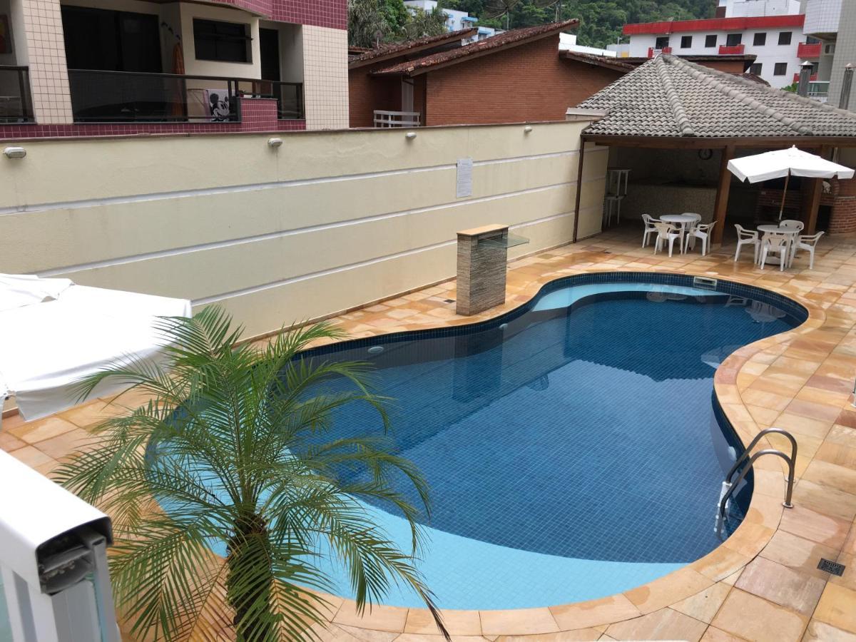 Excelente Apartamento A 100m Da *