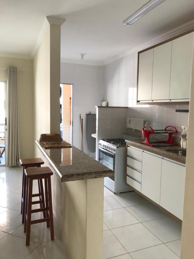 Excelente Apartamento A 100m Da *