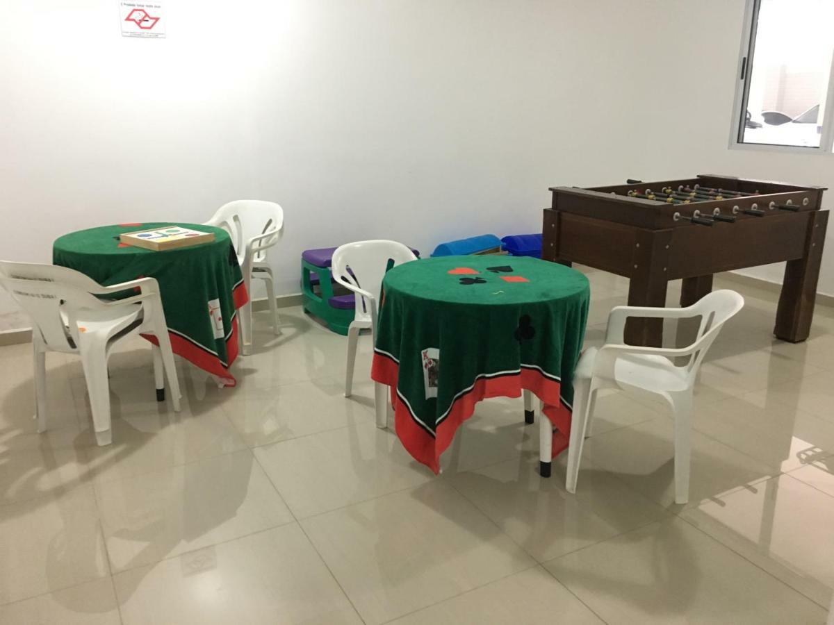 Excelente Apartamento A 100m Da *